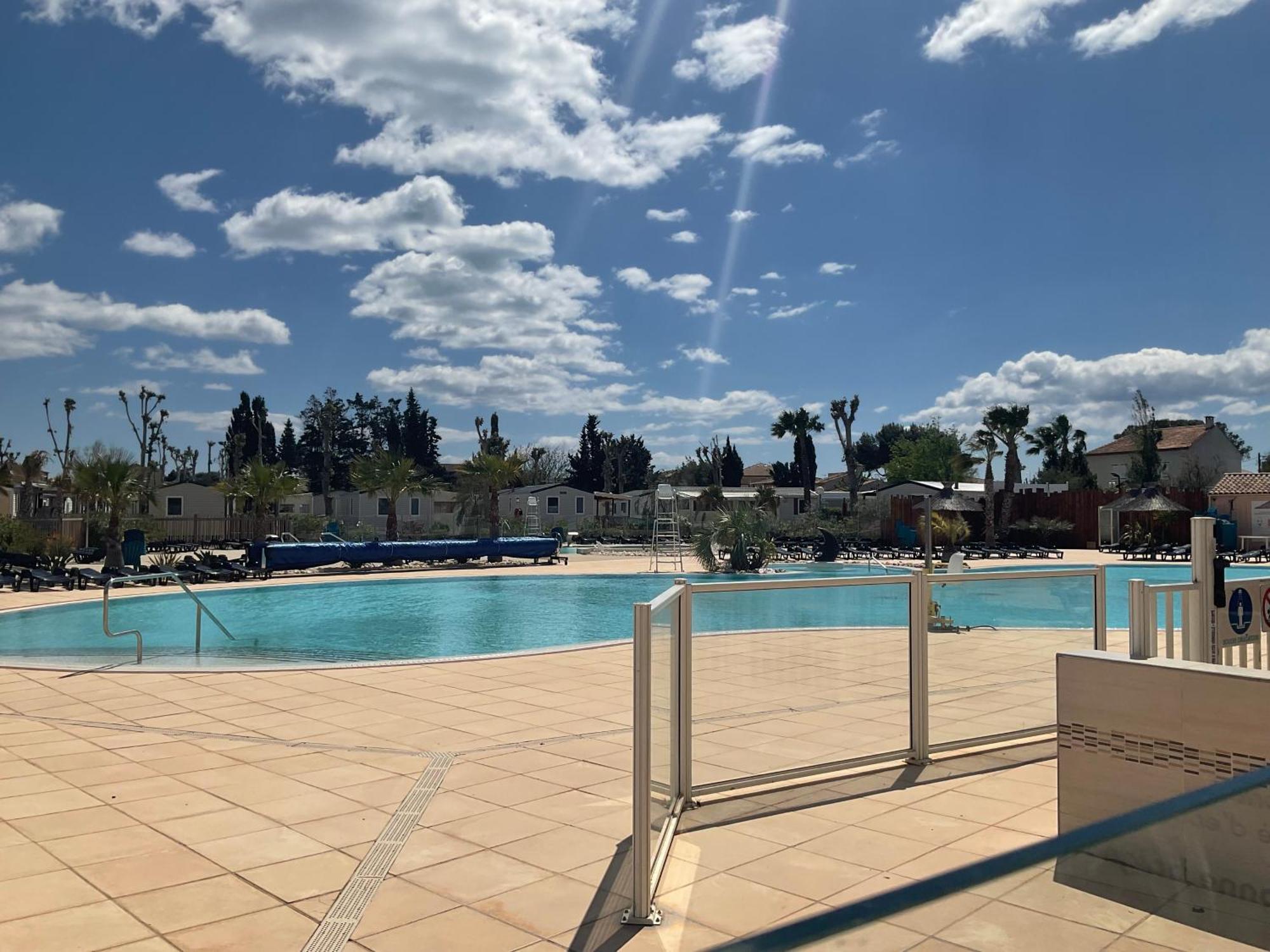 Camping Siblu Sable Du Midi Serignan Bagian luar foto